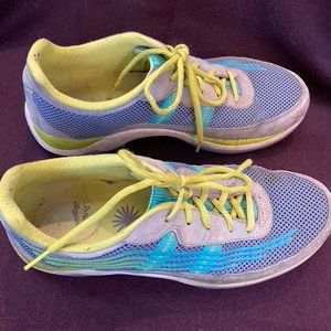 Dankso Women's Samantha Tennis Athletic Comfort Shoes Size 42 US 11